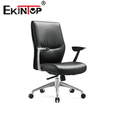 Chaise pivotante en cuir véritable exécutive, chaise réglable de travail d'Officeworks