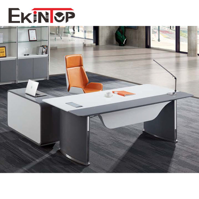 Tableau exécutif moderne d'ordinateur, bureau 2400x2055x750mm de meubles de bureau