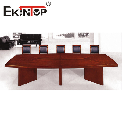 Table longue de conférence Table de vernis de cuisson en bois massif et table de formation combinée de chaise