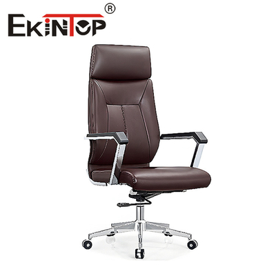 Chaise en cuir de bureau d'Officeworks de pivot, chaise exécutive en cuir véritable réglable