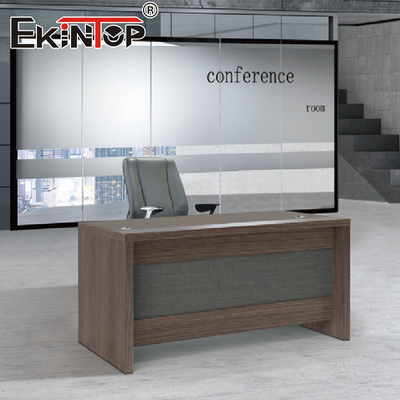 Bureau exécutif moderne 1400Wx700Hx760mm de bureau de conception pour le cadre supérieur de directeurs