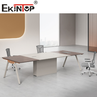 Table de salle de conférence en bois moderne personnalisable marron clair