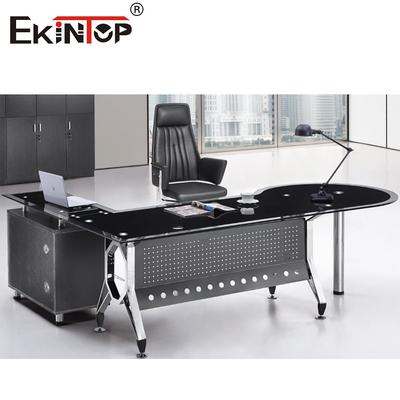 Assemblée faisante le coin en verre de bureau de 4 de jambes pieds en métal requise avec le Cabinet