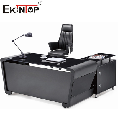 Épaisseur de bureau de 8 mm Bureau en verre moderne avec des jambes en acier pour immeuble de bureaux
