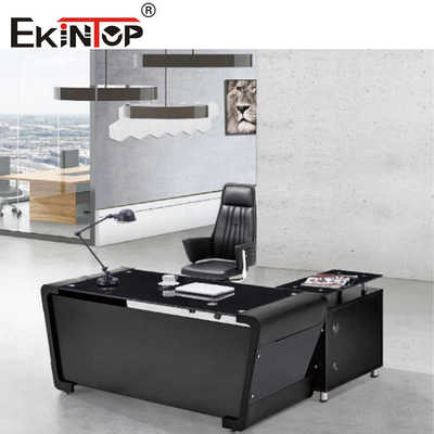 Épaisseur de bureau de 8 mm Bureau en verre moderne avec des jambes en acier pour immeuble de bureaux