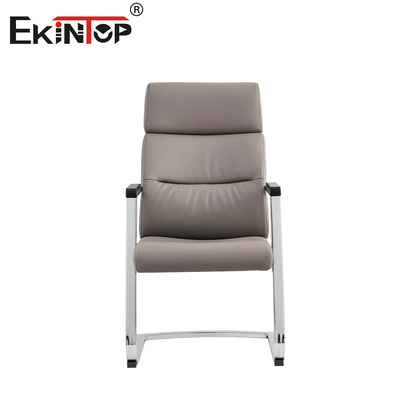Chaise de bureau polyvalente en cuir réglable en hauteur avec base métallique chrome