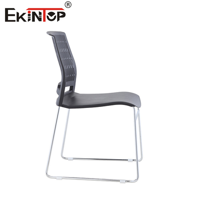 Budget - Chaise d'entraînement noire conviviale avec cadre en poudre