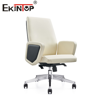 Chaise à manger réglable en hauteur charme nordique moderne avec des jambes en cuir en PU chrome