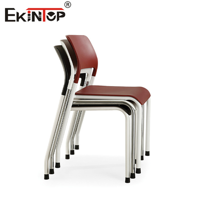 Chaise de formation des étudiants moderne polyvalente pour les environnements d'apprentissage collaboratif
