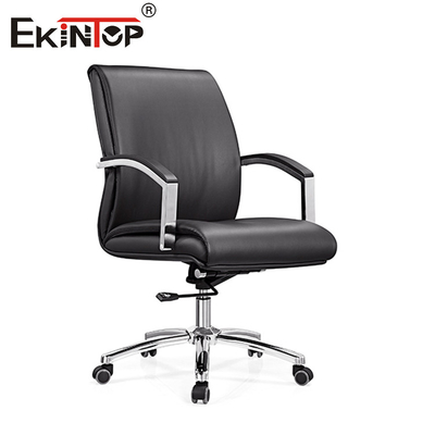 Chaise à manger en cuir noir raffinée reliant le repose-bras pour des expériences culinaires améliorées