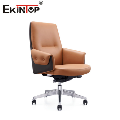 Détendez-vous dans l' élégance de la chaise de bureau en cuir en PU exécutif avec des roues en PU silencieuses