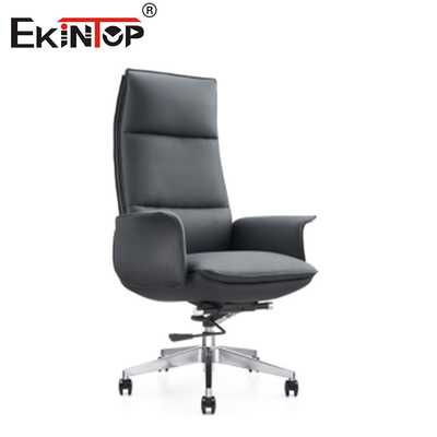 Chaise de chef en cuir classique intemporelle pour le lieu de travail moderne