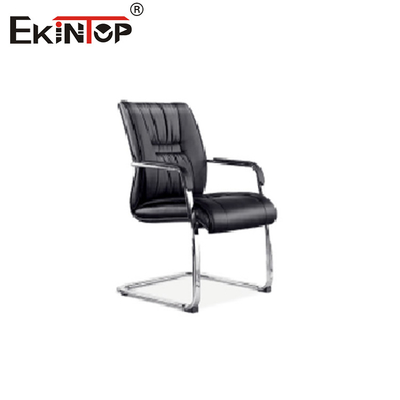 Chaise en cuir noir foncé avec hauteur réglable et accoudoirs en bois