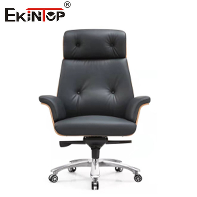 Chaise de bureau en cuir noir à roulettes