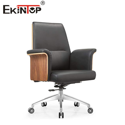 Assise de bureau en cuir ergonomique avec rouleaux
