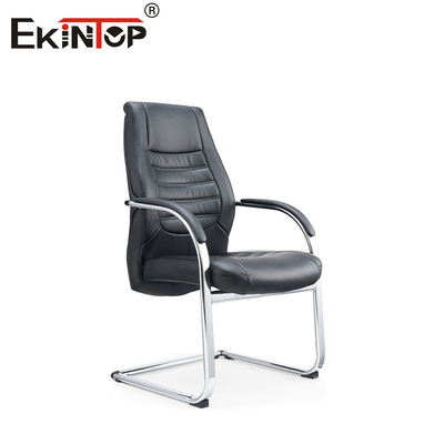 Appuie-bras 3D Chaise de bureau en cuir noir avec des jambes métalliques hauteur réglable