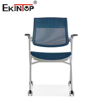 Chaise à roues pliable pour salle d'entraînement bleu et gris