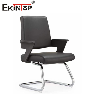 Chaise de bureau en cuir synthétique avec roulettes pivotantes et réglage de hauteur