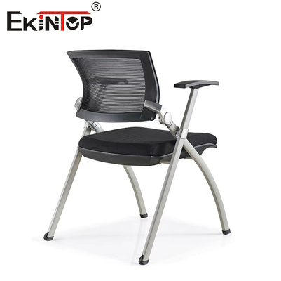 Chaise de salle d'entraînement en maille de fer avec dossier en mousse en maille noire pliable