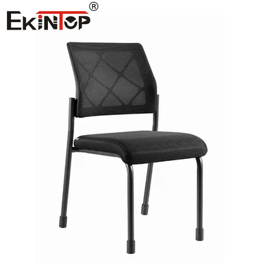 Chaise d'entraînement de bureau à dos moyen avec accoudoir fixe