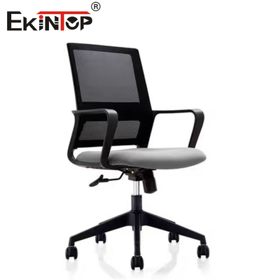 Chaise de bureau à molette avec coussin de siège en éponge