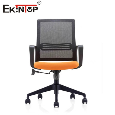 Chaise de bureau à molette avec coussin de siège en éponge