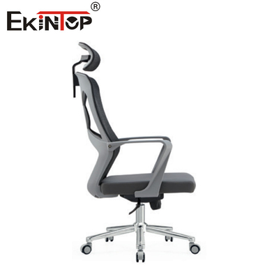 Chaise de bureau en maille ergonomique grise à dos haut avec appuie-tête pour le travail