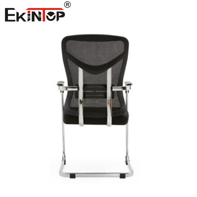 Chaise de bureau de taille standard avec cadre métallique et accoudoirs