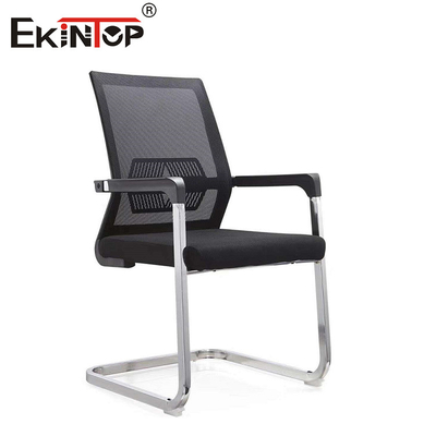 Chaise de bureau en maille noire avec accoudoirs et cadre métallique 320 mm base en nylon