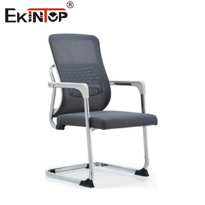 Chaise de bureau d'ordinateur à dos moyen avec matériel de treillis et roulettes