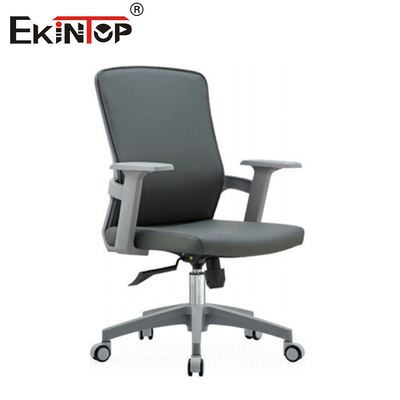 Chaise de bureau auto-assemblée avec accoudoirs réglables et roues pivotantes