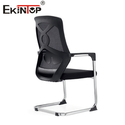 Chaise de bureau en maille noire avec coussin d'éponge