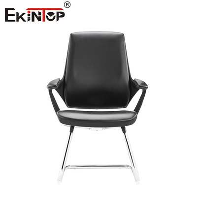 Chaise de bureau en cuir à dos moyen avec conception en forme d'arc pour salles de conférence