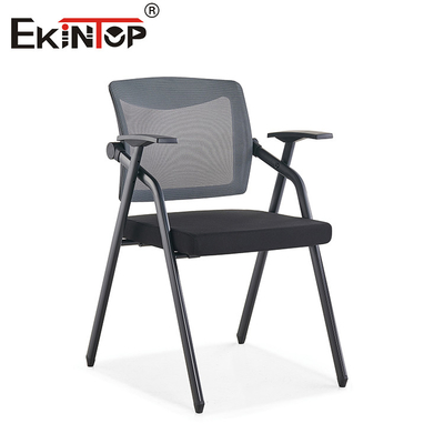 Chaise d'entraînement à dos respirante avec accoudoirs