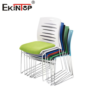 Chaise de salle d'entraînement de style moderne à bas prix adaptée aux salles de conférence