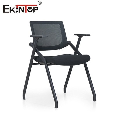 Chaise d'entraînement en maille noire avec accoudoirs pliables de style moderne