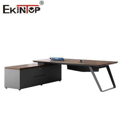 Design de bureau de style moderne avec armoire de rangement personnalisable