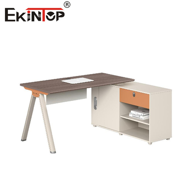 Station de travail de bureau de style minimaliste moderne avec armoire latérale