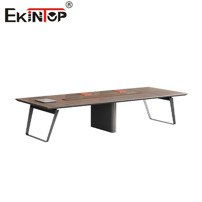 Fabricant de tables personnalisables dans le style industriel