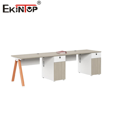 Station de travail de bureau pour employés personnalisable en bois