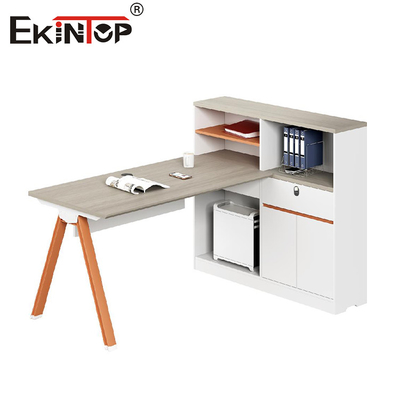 Bureau de poste de travail de bureau avec partition et armoire jointe Style moderne