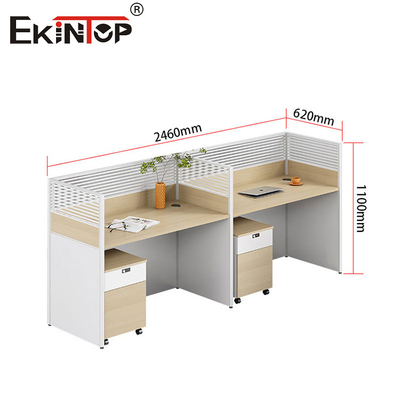 Station de travail du personnel modulaire à partition de confidentialité de style moderne