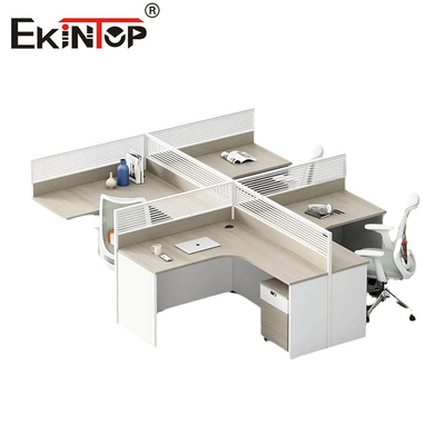 Station de travail de bureau modulaire multi-personnes avec écrans de confidentialité