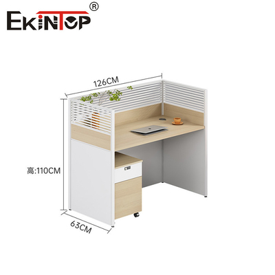 Conception moderne de la noix de bureau poste de travail du personnel bureau pour l'espace de bureau