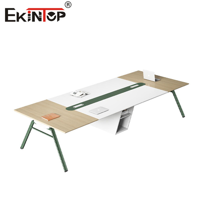 Table de conférence de bureau de style moderne Matériau bois Pieds métalliques personnalisables