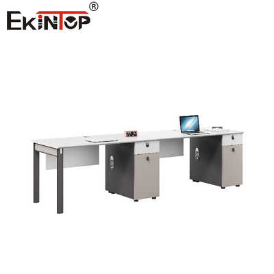Station de travail de bureau modulaire de style contemporain avec écrans de confidentialité
