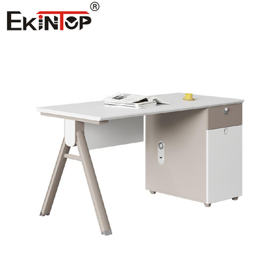 Parement de bureau Extrusions Profiles en acier Meubles de bureau Cubicle Station de travail