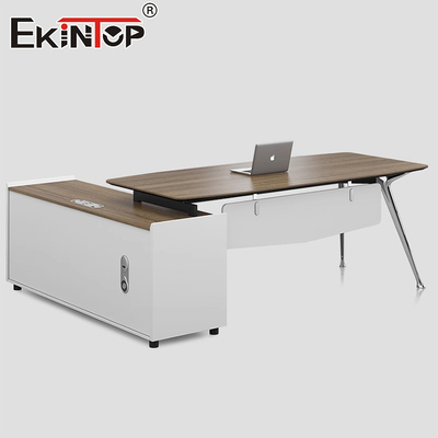 Bureau de bureau et chaise de bureau exécutif de style moderne échantillon bureau sur mesure