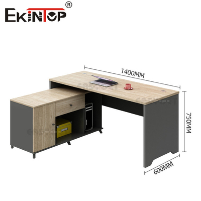 Matériau de noyer Bureau du personnel Bureau de bureau de style industriel Mobilier de bureau modulaire