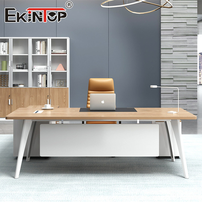 Meubles de bureau modulaires en bois
